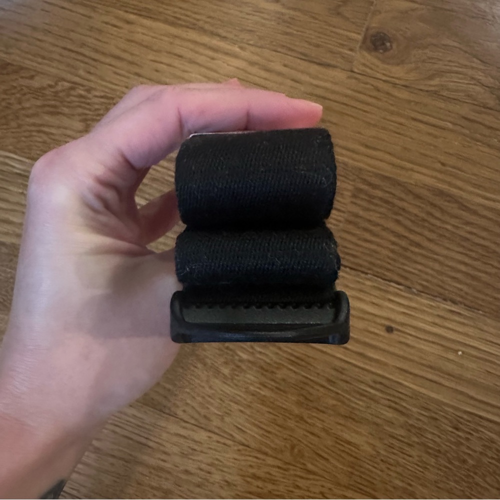 NWT Yoga Essentials by Levoit Black Yoga Strap - Picture 6 of 7